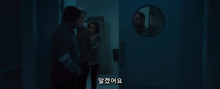 좀비 영화 클리셰를 부수는 조연들_8.webp