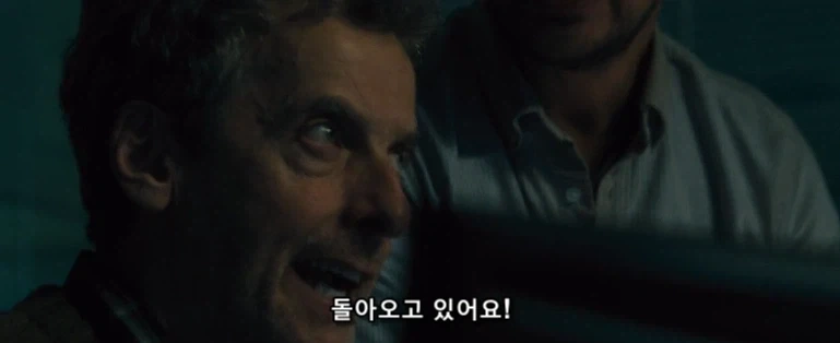 좀비 영화 클리셰를 부수는 조연들_16.webp
