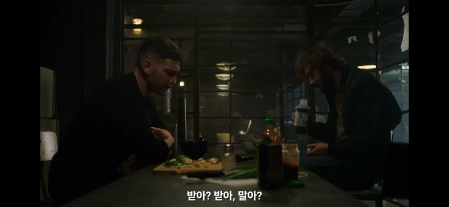 MCU)퍼니셔가 가지고 NTR 드립 하는데_3.webp