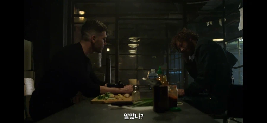 MCU)퍼니셔가 가지고 NTR 드립 하는데_16.webp