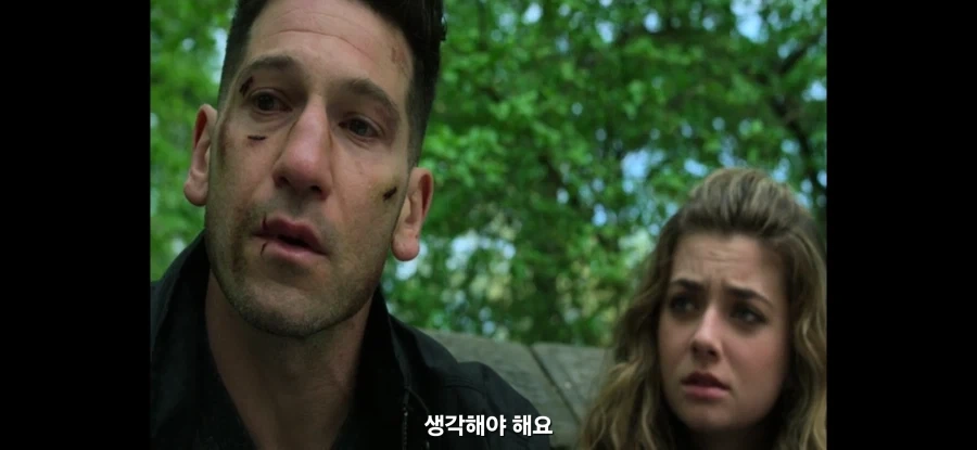 MCU)퍼니셔가 피터를 챙겨주는 이유_8.webp