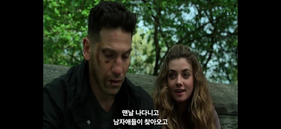 MCU)퍼니셔가 피터를 챙겨주는 이유_19.webp