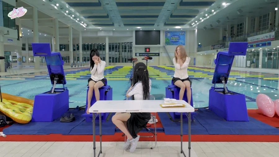프로미스나인) 아니 다들 너무 멀리 날아가는데 ㅋㅋㅋ_16.webp