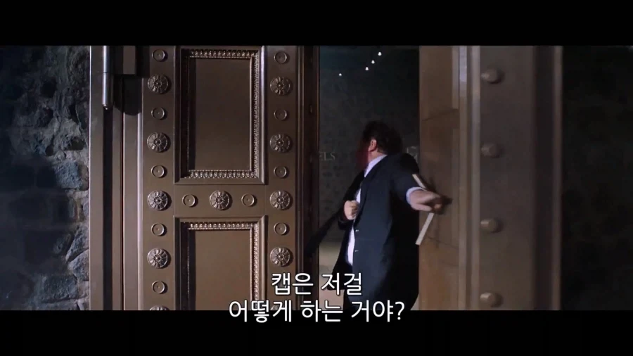 MCU)캡틴처럼 멋지게 방패를 던지고 싶었던 해피 호건_7.webp