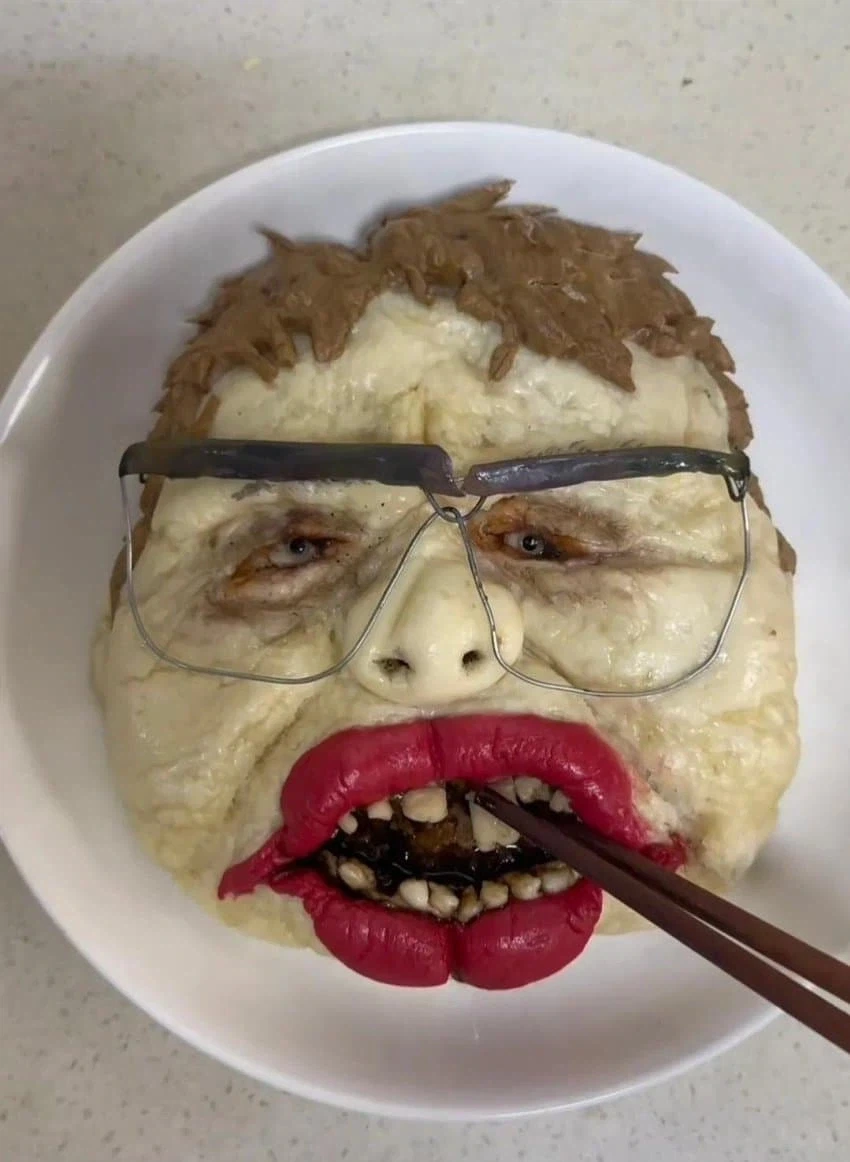 개그를 안받아줘서 속상한 며느리_2.webp