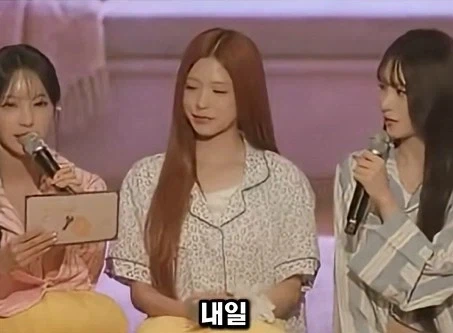 조롱에 모든 능력치를 몰빵한 여자 아이돌_3.webp