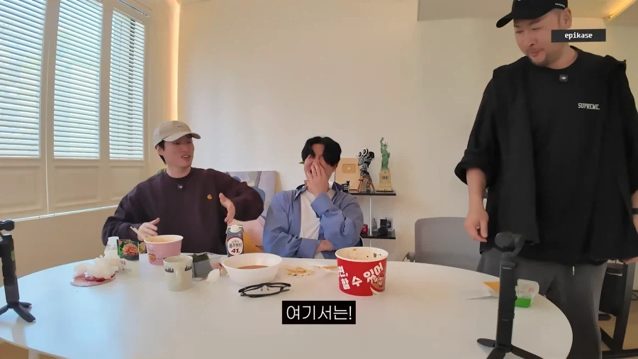 유튜브) 타블로가 말하는 한국 라면이 전세계에서 가장 맛있는 이유_18.webp
