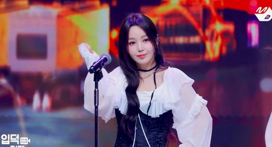 42세 여자 아이돌_4.webp