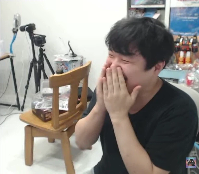 건프라)신작 공개 반응.jpg_2.webp