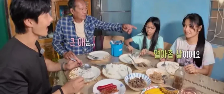 한국에서 온 44살 농부가 좋다는 19살 동남아 소녀 ㄷㄷㄷ.jpg_4.webp