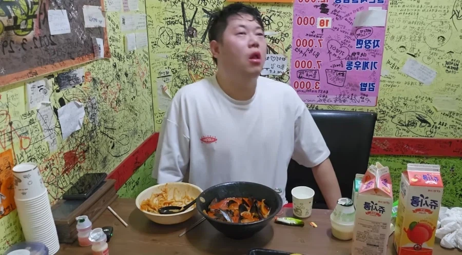 매운맛에 도전을 했던 감스트_5.webp