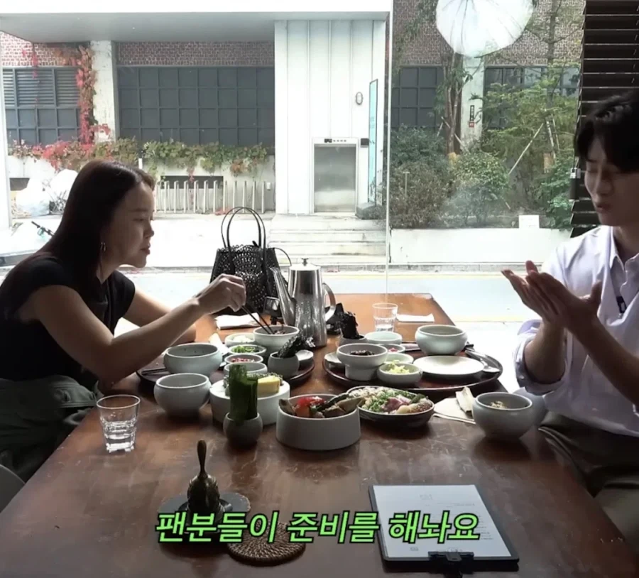 옥택연이 팬들에게 열심히 하는 이유.jpg_6.webp