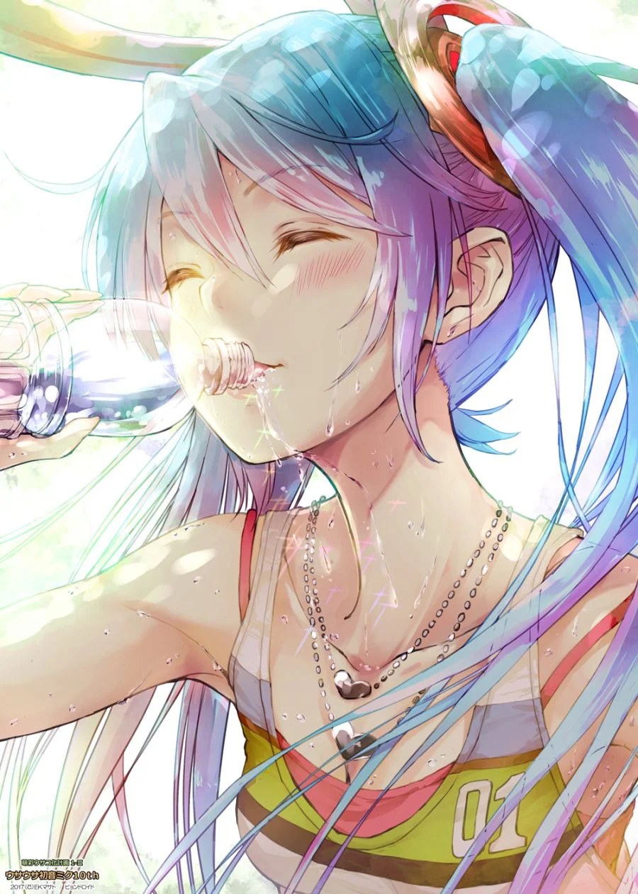 물 마시는 하츠네 미쿠.manga