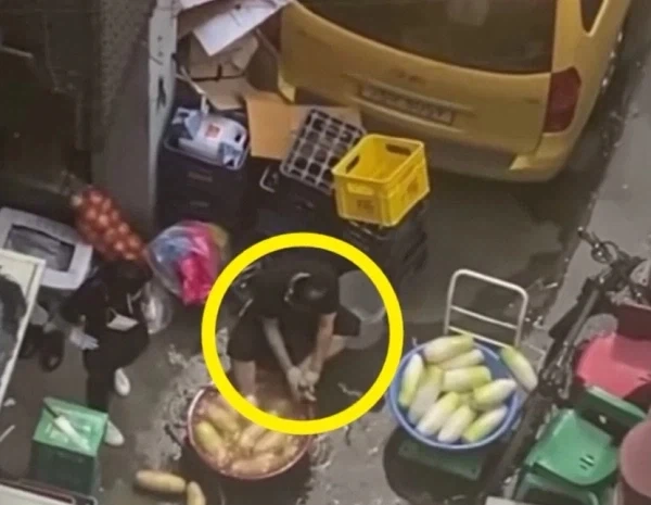 어느 족발집 반찬 맛 비결 - 이미지 3