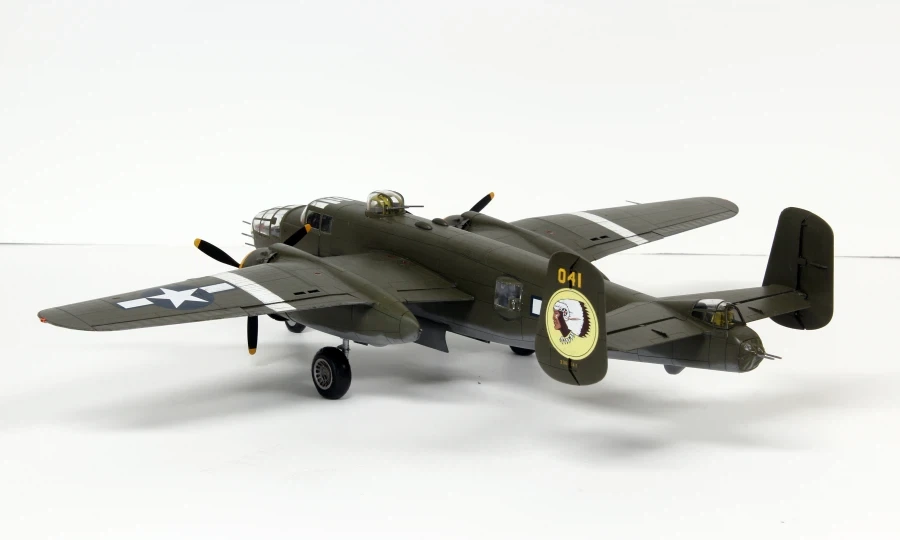 [아카데미과학] 1/48 B-25J Mitchell "Glazed Nose" - 이미지 3