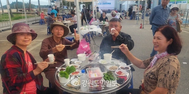 규모는 작은데 흥행은 항상 예약된 지역 행사 - 이미지 4