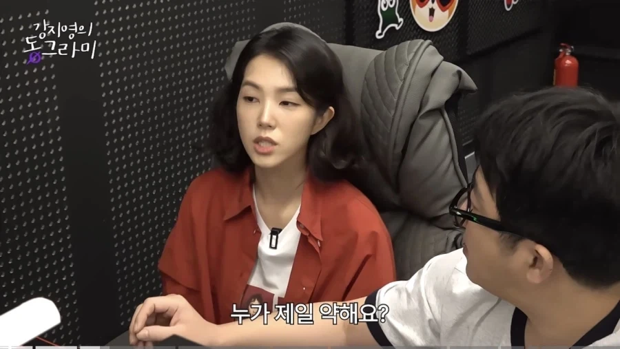 아무리 봐도 알면서 멕이는 뉴비