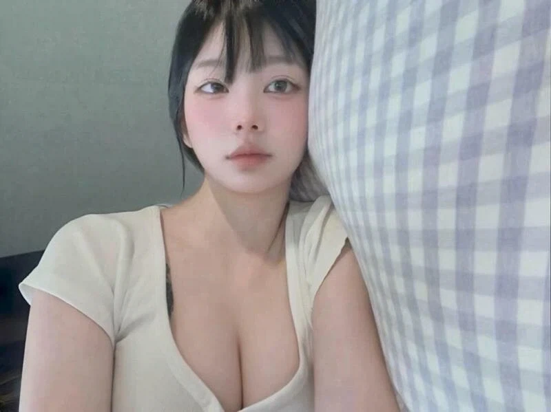 코스프레 하는 누나 - 이미지 2