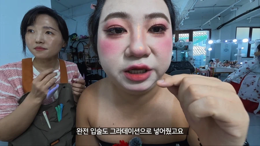 중국가서 왕홍 메이크업 받고 남자꼬시기 - 이미지 3