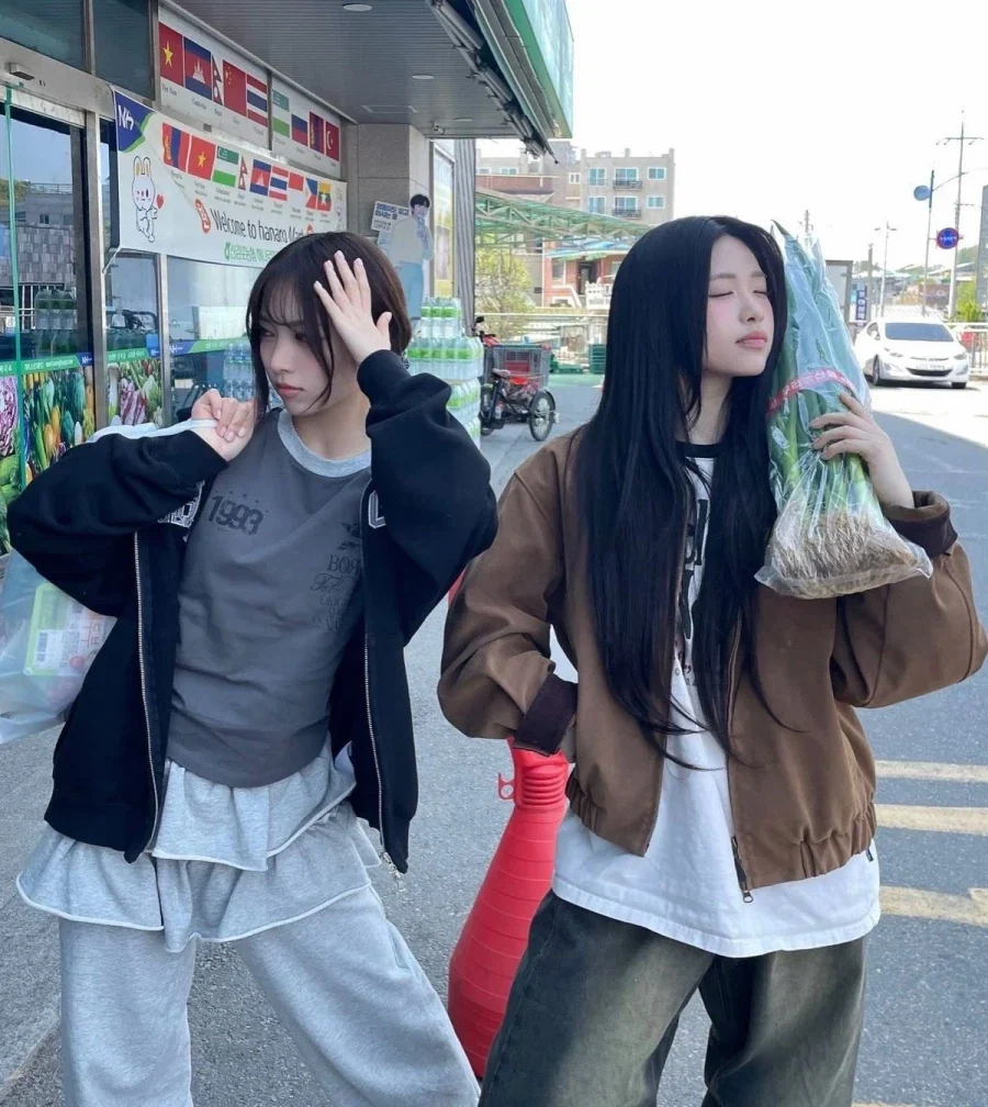 장보고 나온듯한 리센느 막내즈...