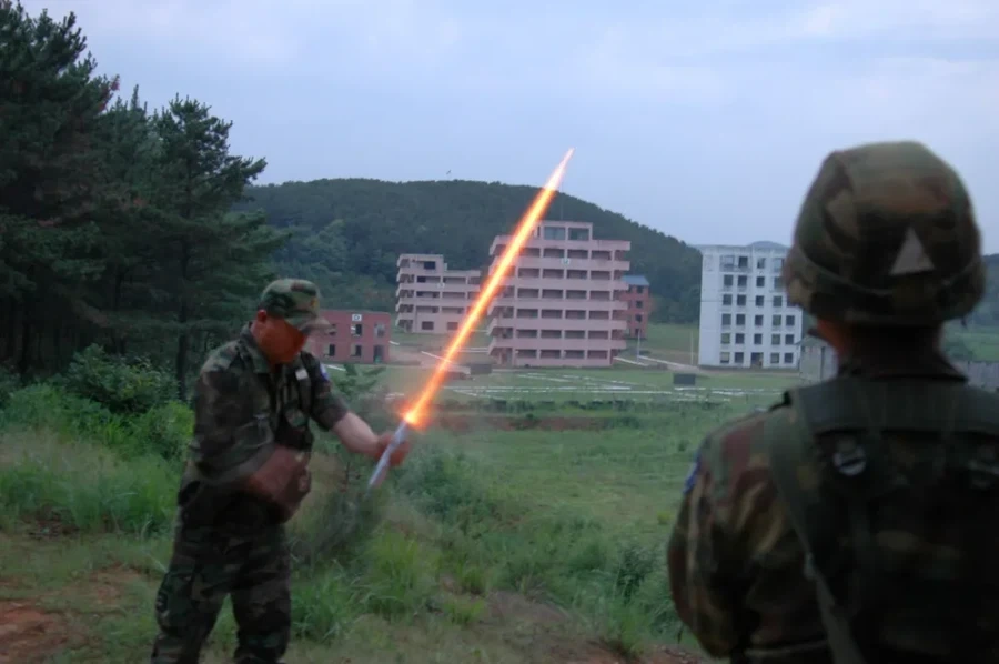 전역한 사람들도 잘 모르는 군 무기