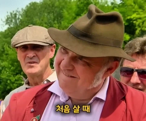 노인이 40년 넘게 가지고 있었던 골동품 리볼버의 가치.jpg - 이미지 34