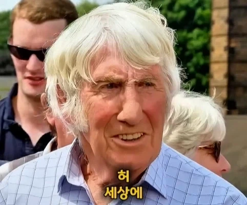 노인이 40년 넘게 가지고 있었던 골동품 리볼버의 가치.jpg - 이미지 39