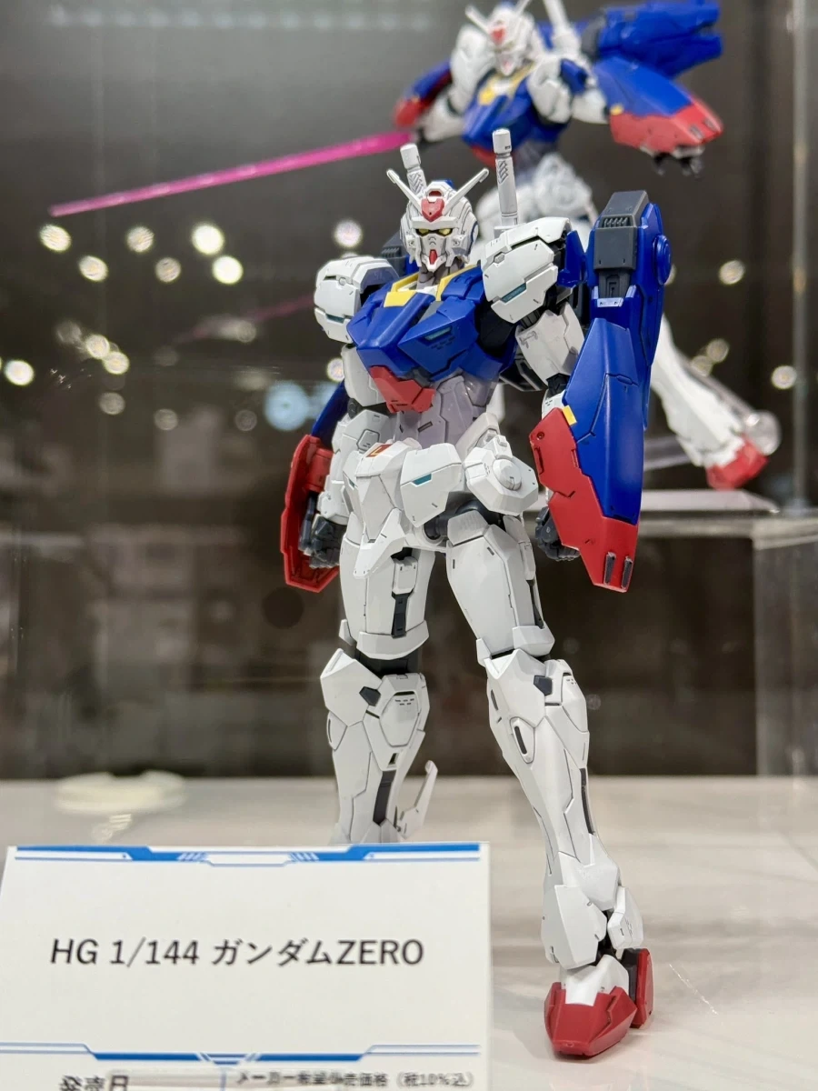 HG 1/144 건담 ZERO & 헬릭스 도쿄점 전시 사진 2