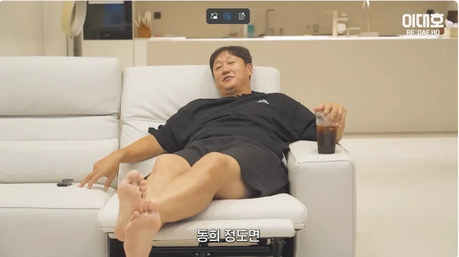 자기가 픽한 후배가 성장한걸 본 이대호 반응 - 이미지 7