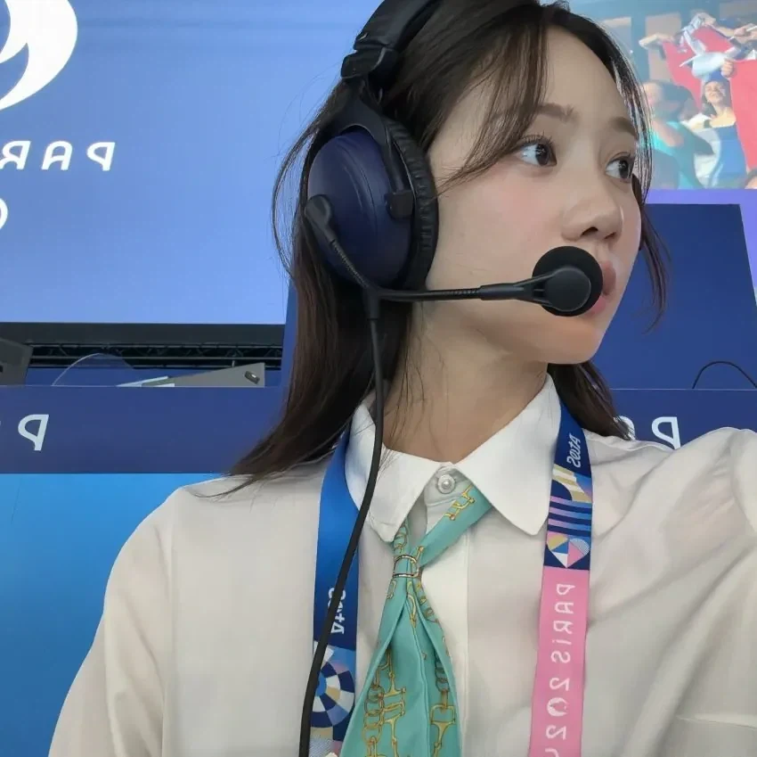 MBC 수영 해설 누나.jpg
