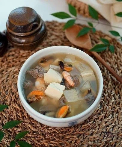 지역마다 다 먹는데 레시피는 죄다 다른 ㄹㅇ K-로컬음식