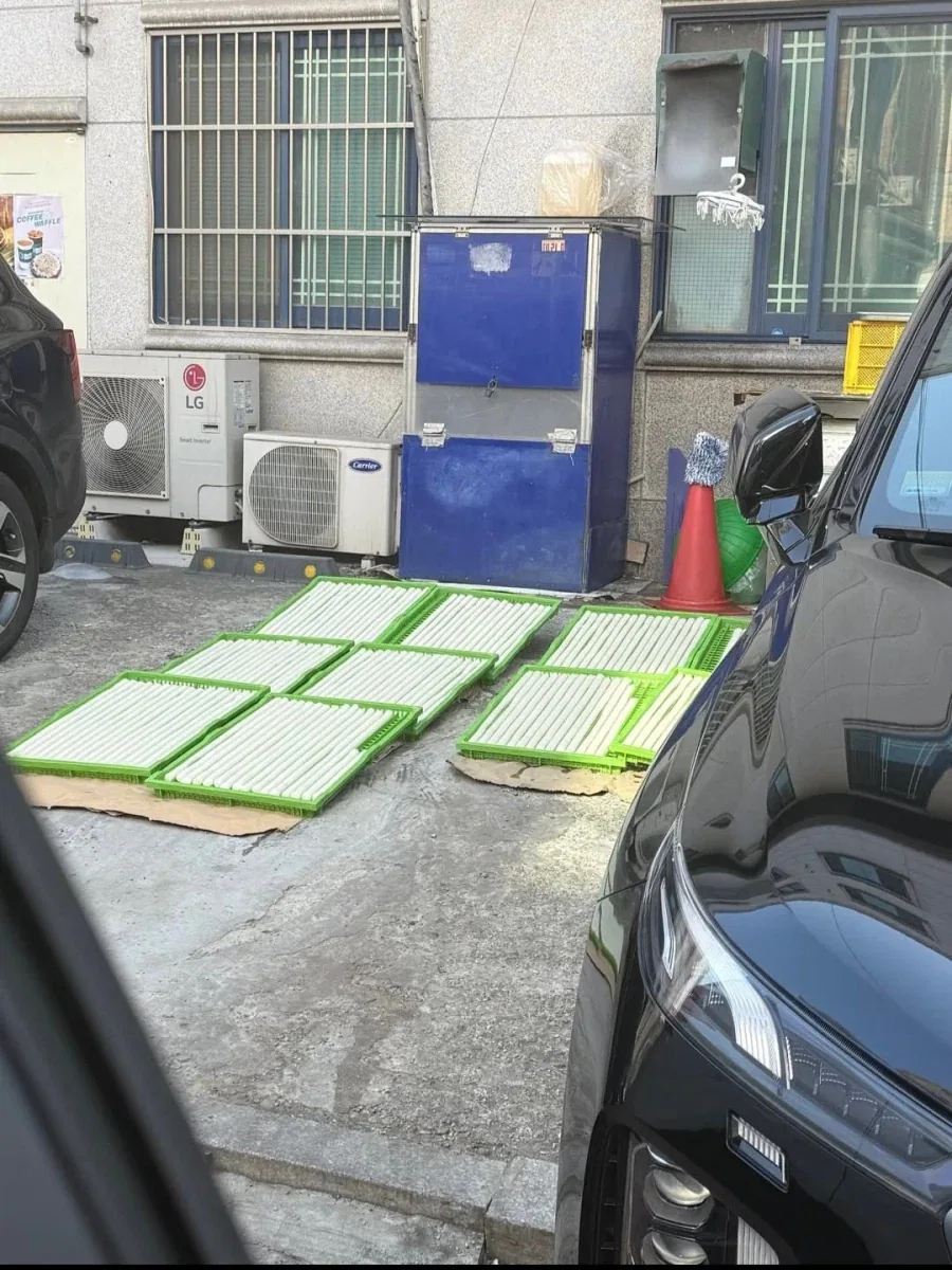 화성시 떡집의 배기가스 에디션 - 이미지 2