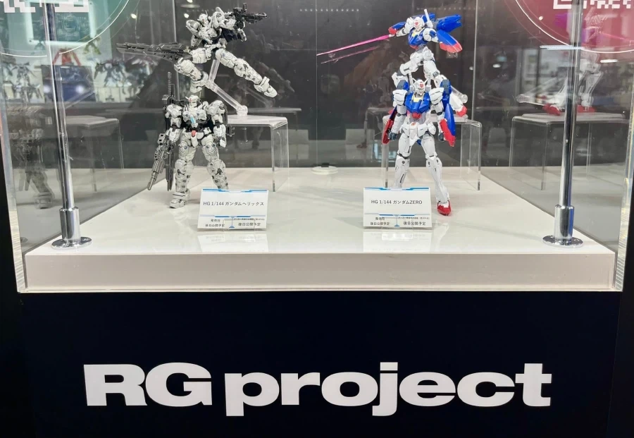 HG 1/144 건담 ZERO & 헬릭스 도쿄점 전시 사진 3