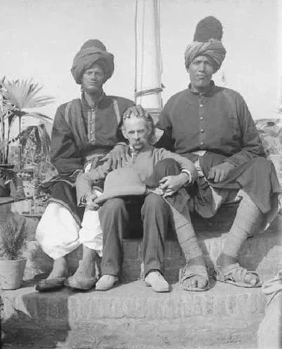 카슈미르의 두 거인, 1903년도 사진 - 이미지 2