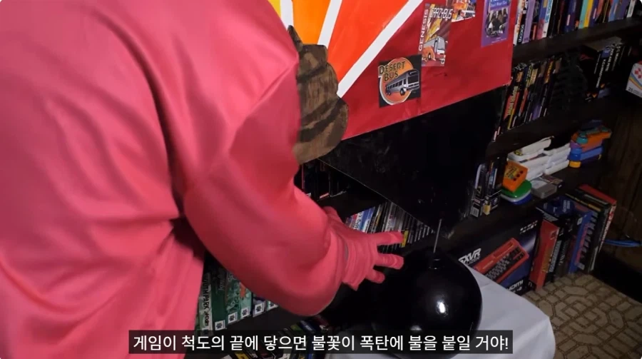 미치광이 조커 조차 정색하면서 진지해지는 순간 - 이미지 2
