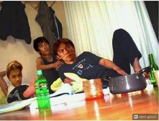 “주영아 티비 꺼라”.jpg
