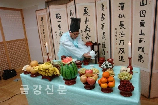 차례상이 왜 ＇차＇례상인 이유