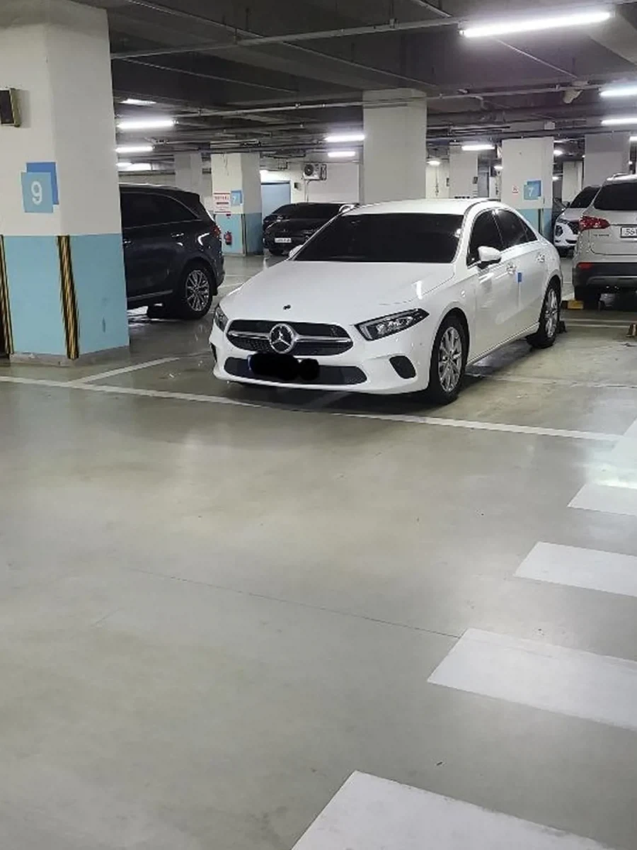 건들면 다친다는 벤츠 차주