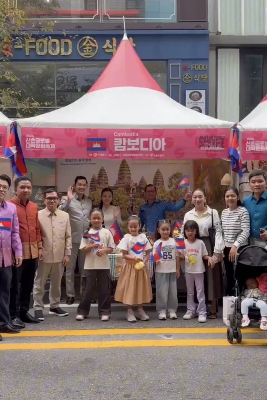 캄보디아 홍보관 자리내준 한국 욕하는 태국인들