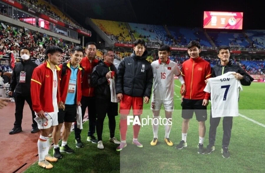 클린스만때 6:0으로 패한 베트남 선수들이 경기 후 가장 먼저 한것 - 이미지 2