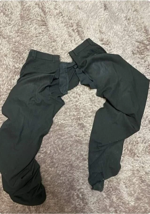 자전거 타다가 바지가 찢어졌습니다….jpg