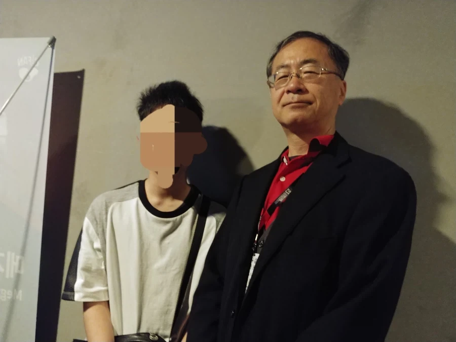 난 코스플레이어랑 사진찍은건 없는대신..