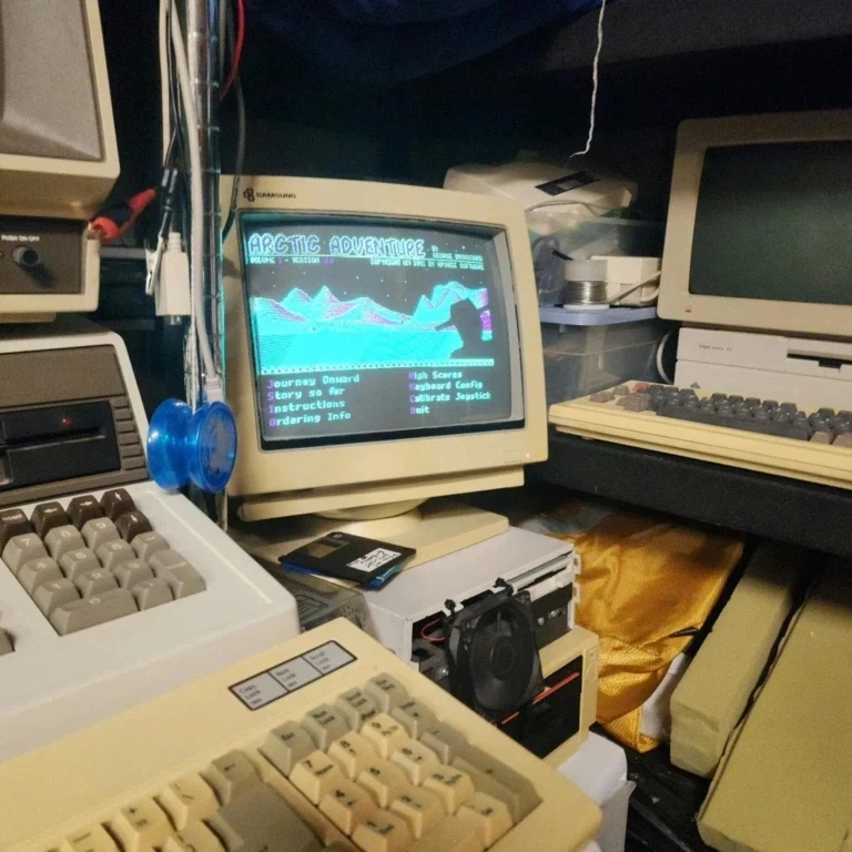 최신 삼성 모니터.jpg