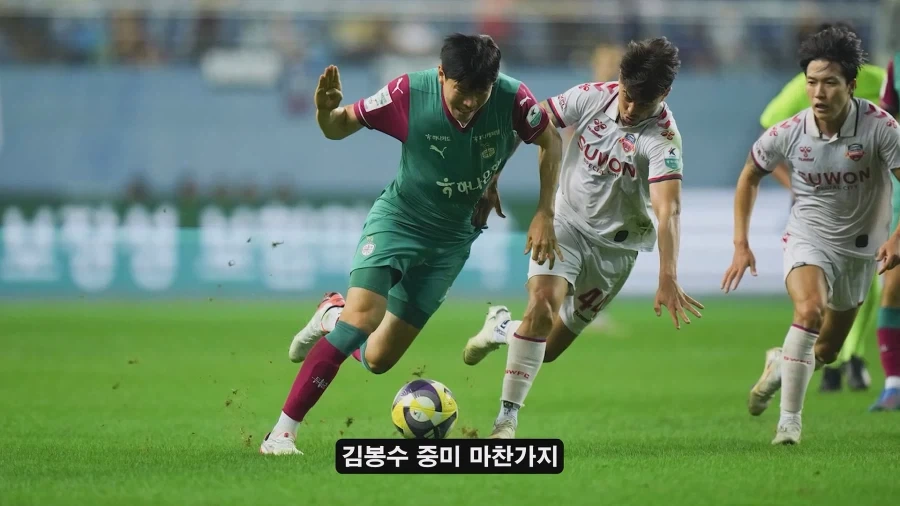 홍명보 나가고 새로 부임한 모레노 대표팀이 달라진 이유? - 이미지 13