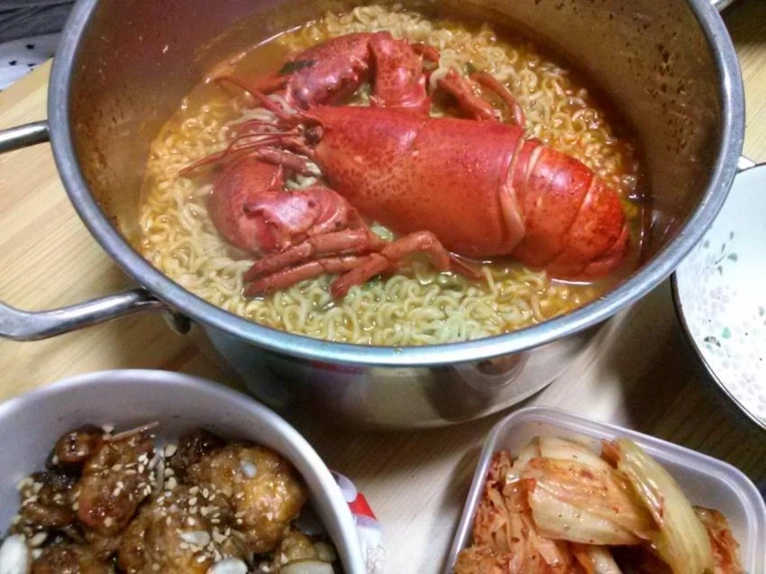 의외로 한국 사람이 랍스터를 정말 맛있게 먹는 방법
