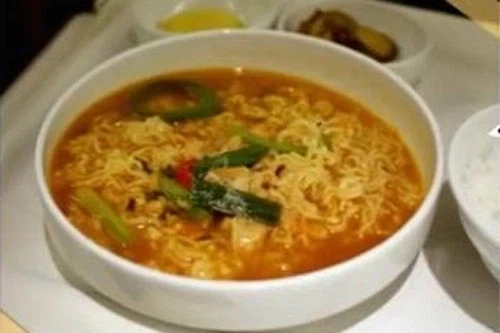 "의외로 비행기 타면 땡기는 요리"
