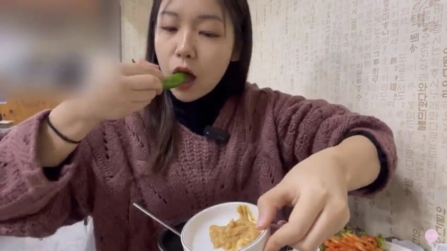 진짜 한국 맛집을 체함한 일본녀 - 이미지 7