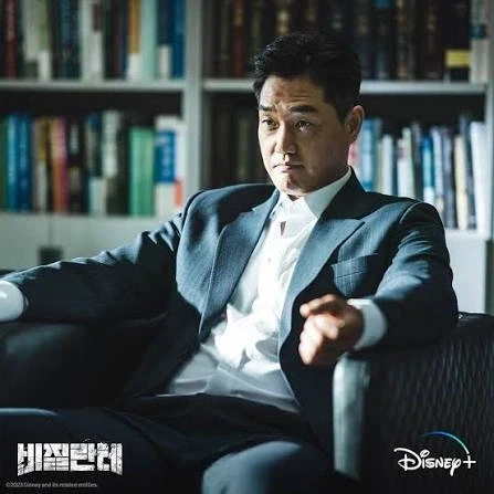경찰이 왜무섭냐 ㅋㅋㅋㅋ 죄지은것도 아닌데 무서울거 없지