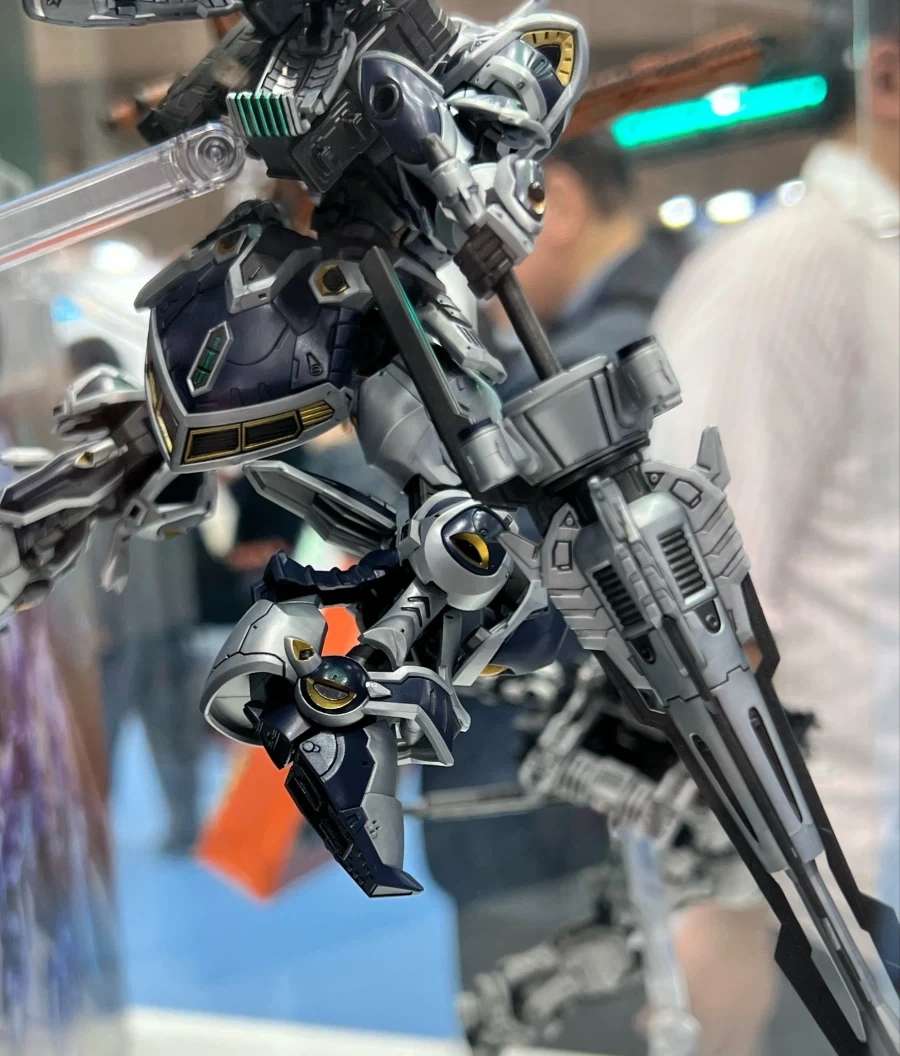 HG 1/144 케리스 다각도 전시 사진 - 이미지 15