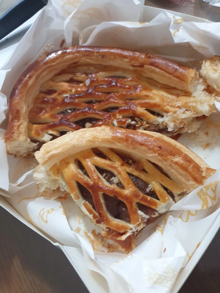 부산 서면에 애플파이 맛있게 만드는 빵집 롯대백화점에 있음 - 이미지 5